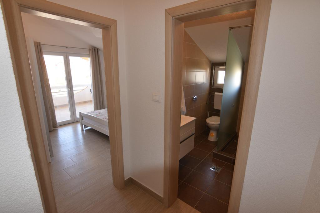 Apartments Batarilo Биоград-на-Мору Экстерьер фото